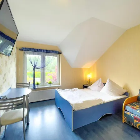 Brydar With Sauna, Swimming Pool And Jacuzzi 3* ミエルノ