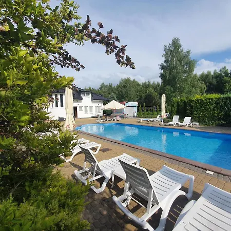 Brydar With Sauna, Swimming Pool&jacuzzi 3*