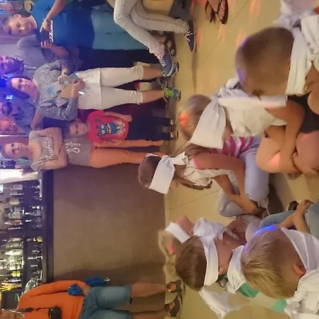 Brydar With Sauna, Swimming Pool And Jacuzzi 3* ミエルノ