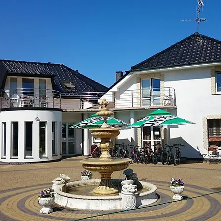 Brydar With Sauna, Swimming Pool And Jacuzzi ホリデーパーク