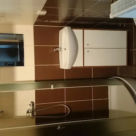 Brydar With Sauna, Swimming Pool&jacuzzi 3*