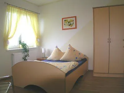 ホリデーパーク Brydar With Sauna, Swimming Pool And Jacuzzi ミエルノ
