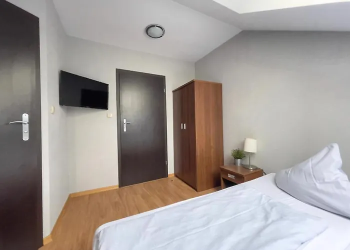 Brydar With Sauna, Swimming Pool And Jacuzzi 3*