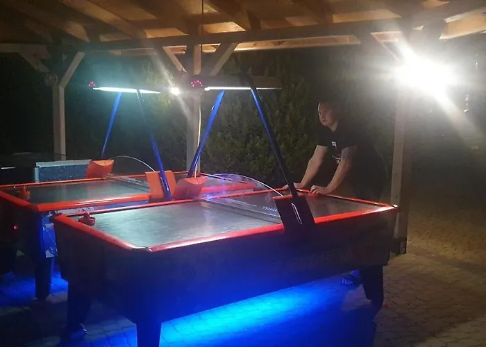 Kompleks wypoczynkowy Brydar With Sauna, Swimming Pool And Jacuzzi 3*