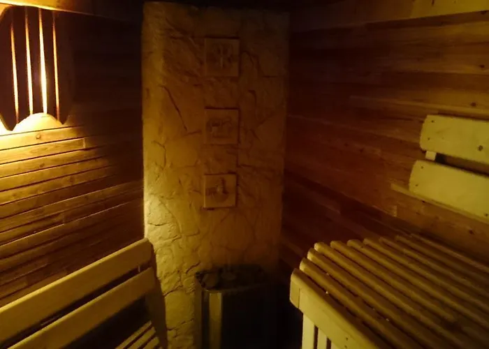 Brydar With Sauna, Swimming Pool And Jacuzzi 3*