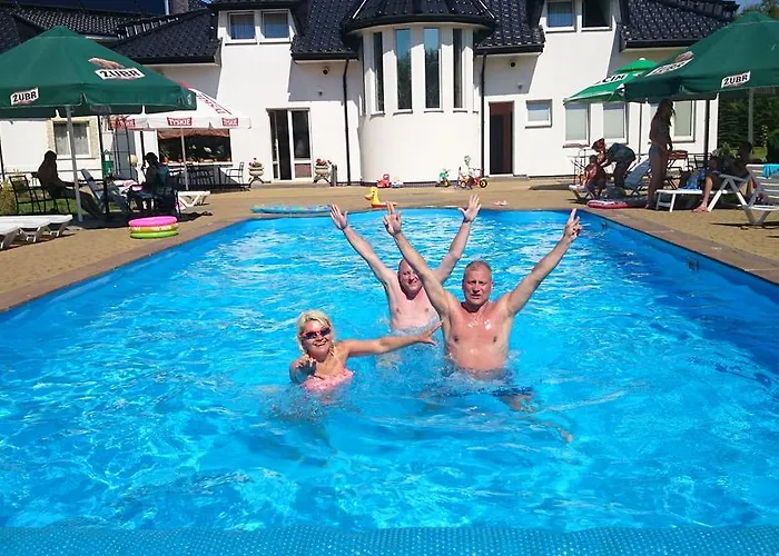 Parque de vacaciones Brydar With Sauna, Swimming Pool And Jacuzzi Mielno (Koszalin)