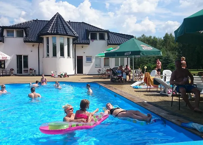 Brydar With Sauna, Swimming Pool And Jacuzzi Kompleks wypoczynkowy 3*