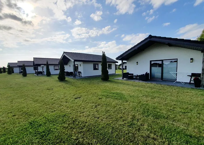 Brydar With Sauna, Swimming Pool And Jacuzzi Kompleks wypoczynkowy