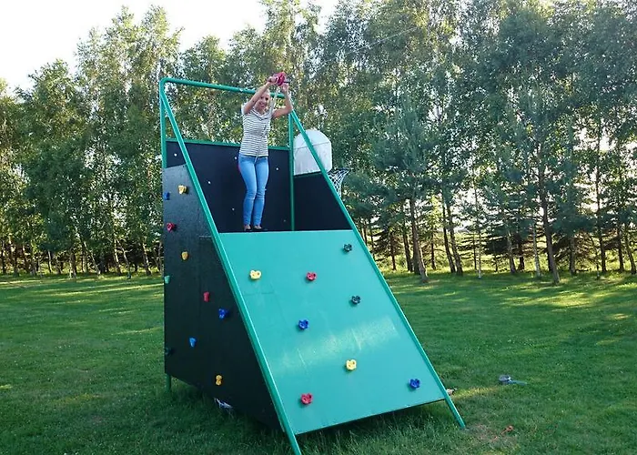 Brydar With Sauna, Swimming Pool And Jacuzzi